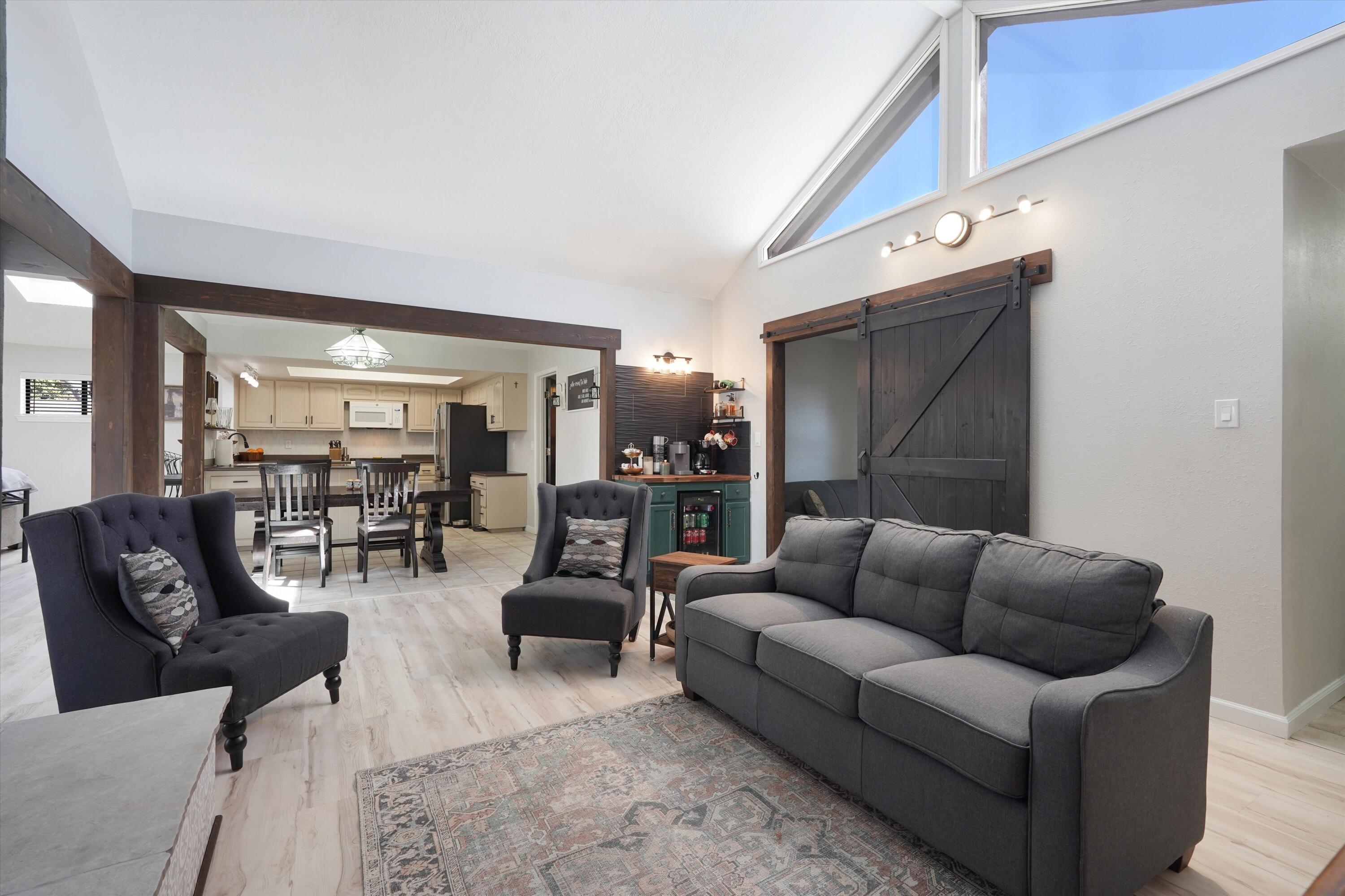 4812 Brookwood Street NE