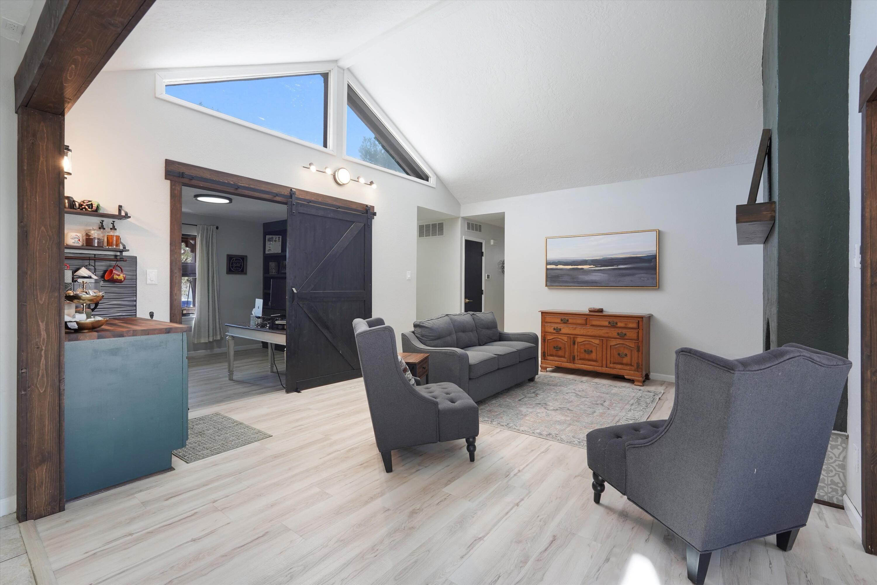 4812 Brookwood Street NE