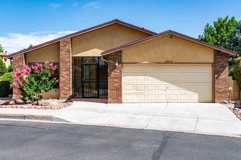 Homes For Sale - 10912 Griffith Park Drive<br/> Albuquerque, NM 87123