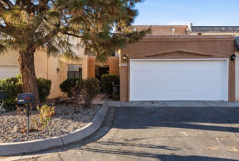 Photo of 5129 Pinata Place NE, Albuquerque, NM 87109 (MLS # 1097362)