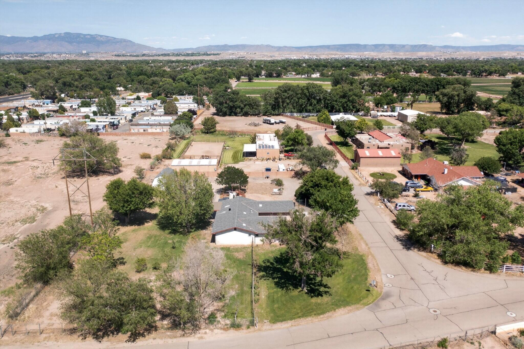 3601 Sunstar Lp Loop SW