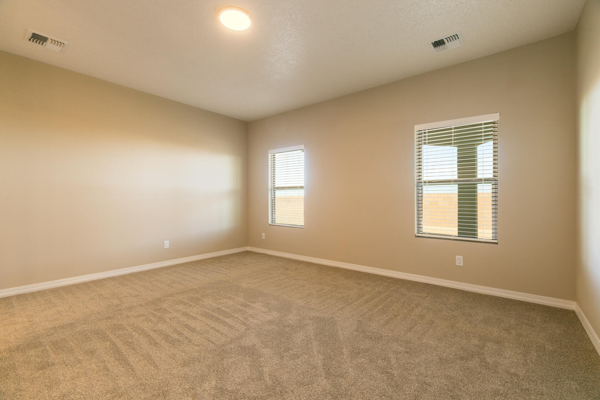 4860 Guadalupe Peak Street, Los Lunas, New Mexico image 21