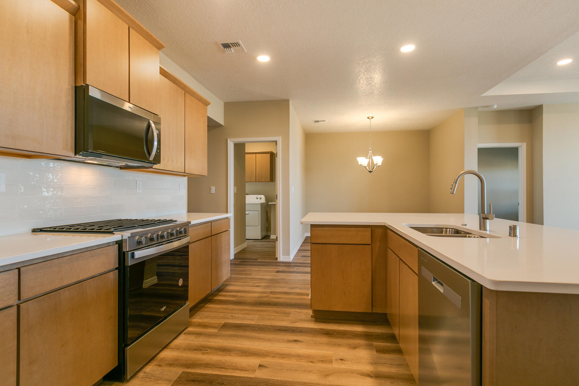 4860 Guadalupe Peak Street, Los Lunas, New Mexico image 12