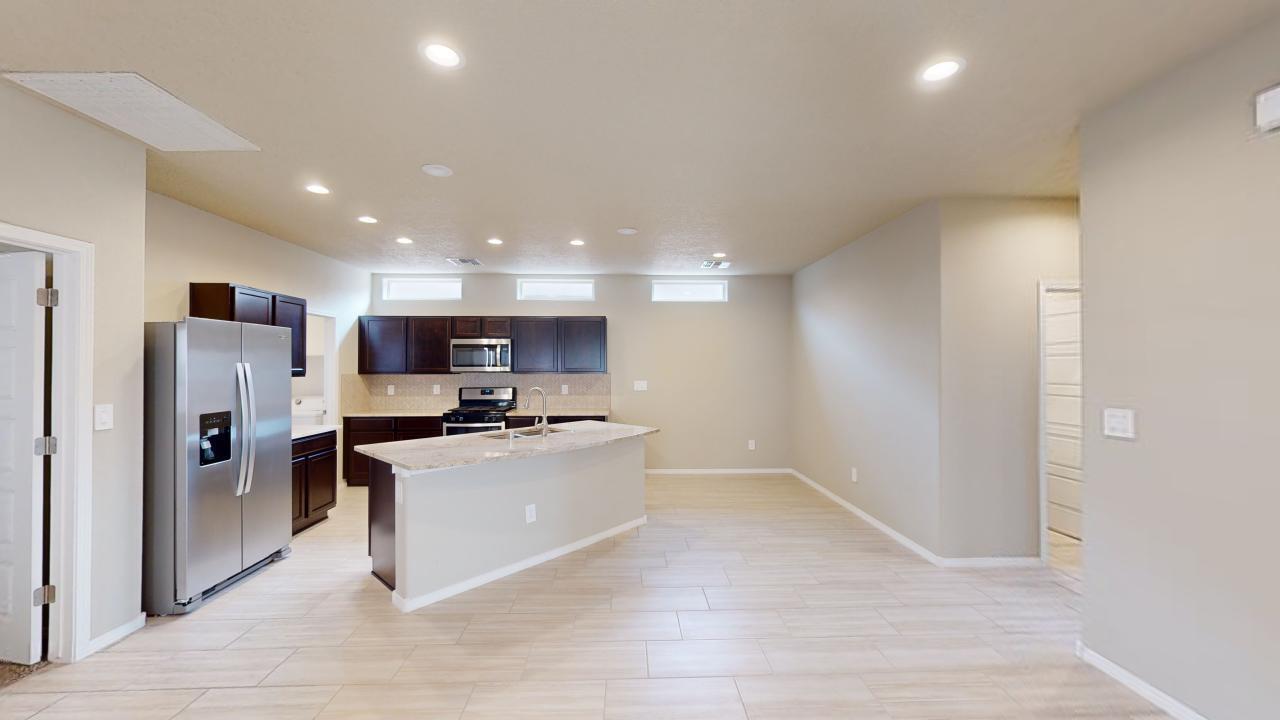 1659 Tierra Verde Loop, Los Lunas, New Mexico image 8