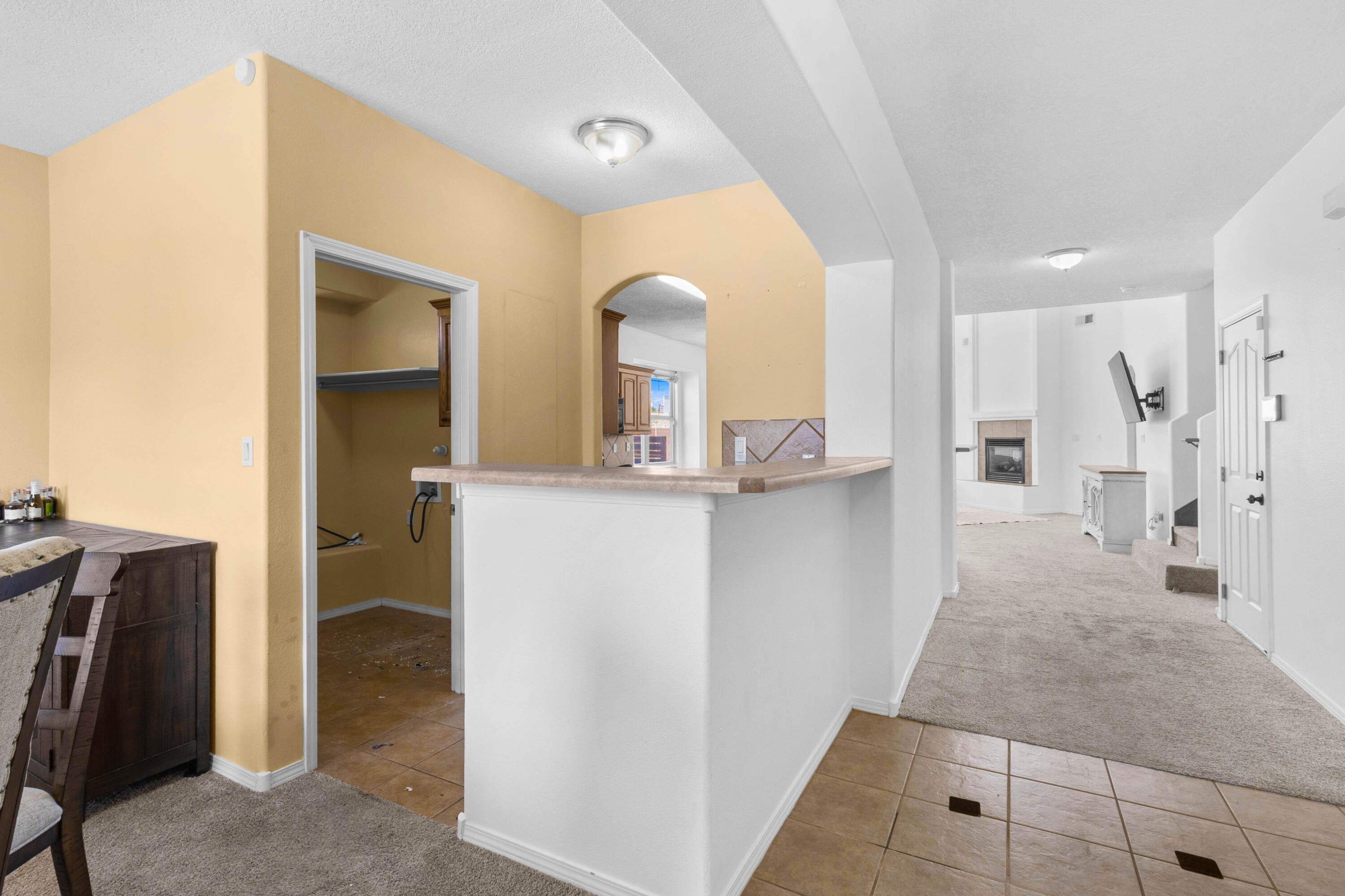 1290 La Fonda Street