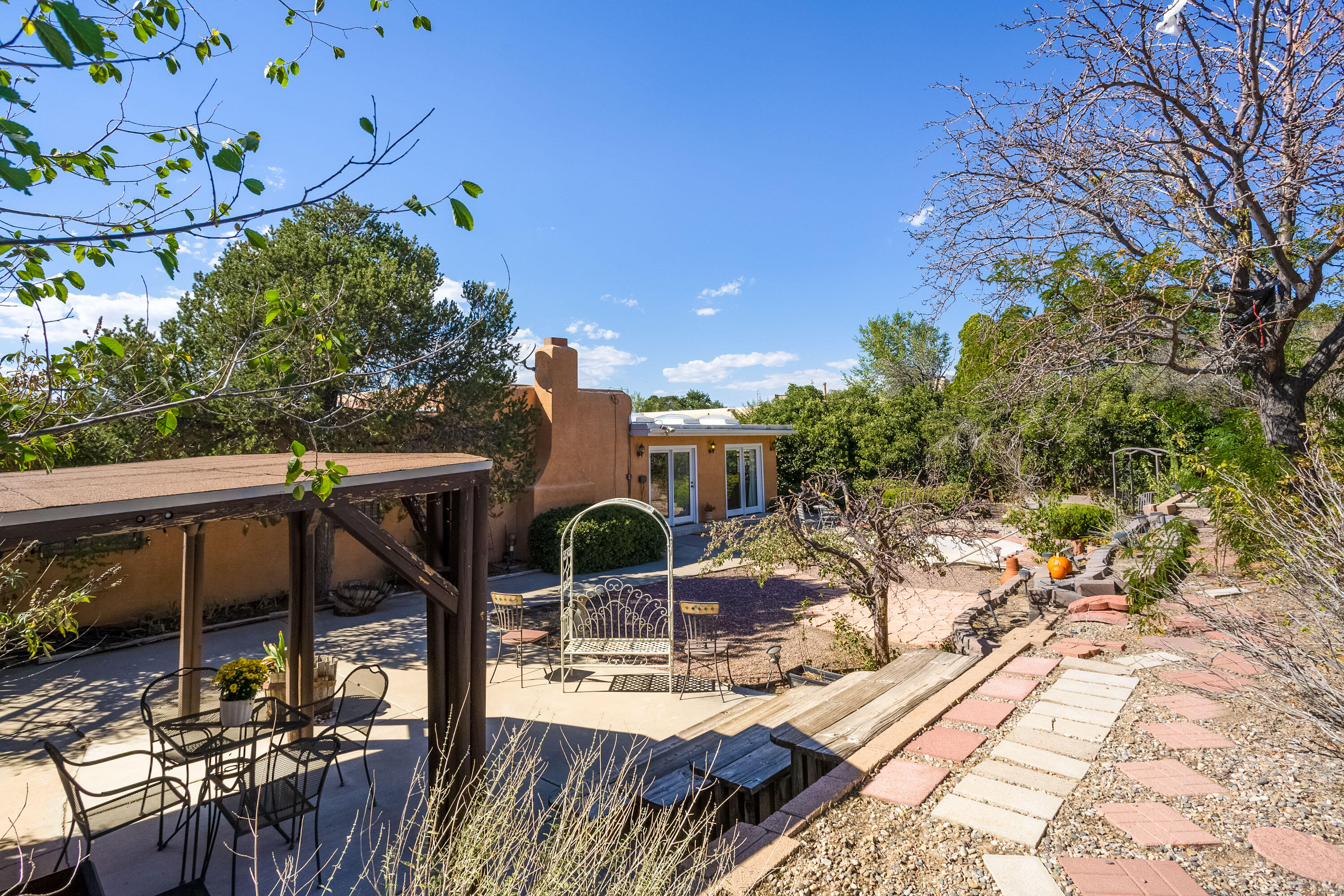 4016 Lara Drive, Albuquerque, New Mexico image 11