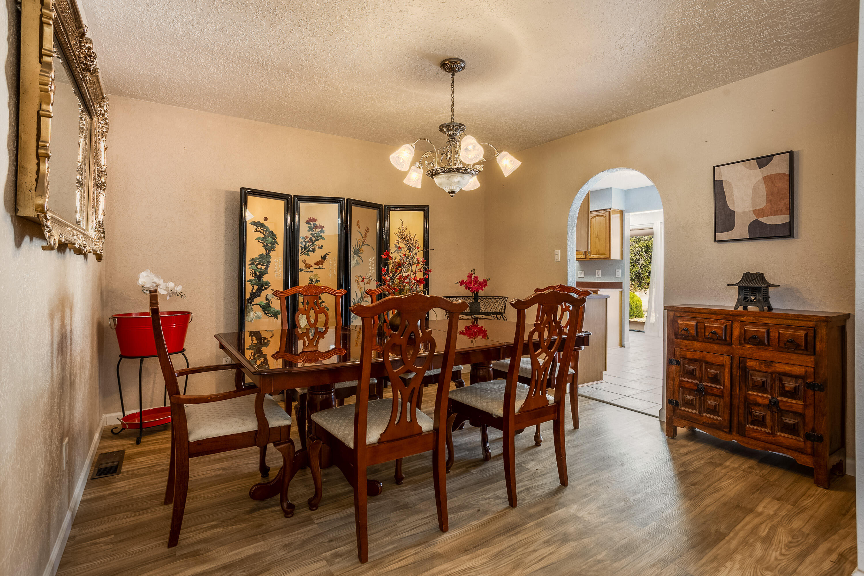 4016 Lara Drive, Albuquerque, New Mexico image 5