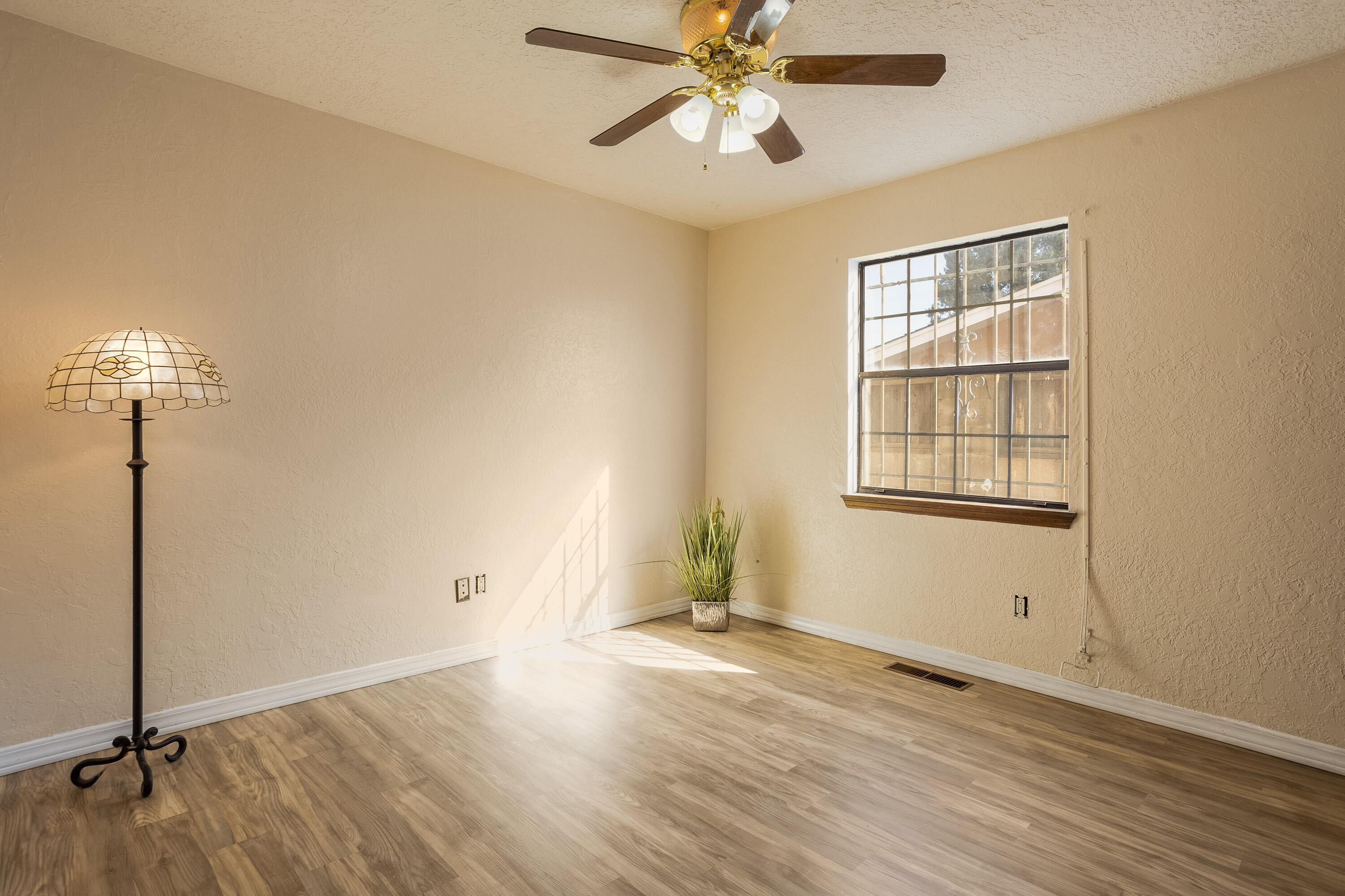 4016 Lara Drive, Albuquerque, New Mexico image 41