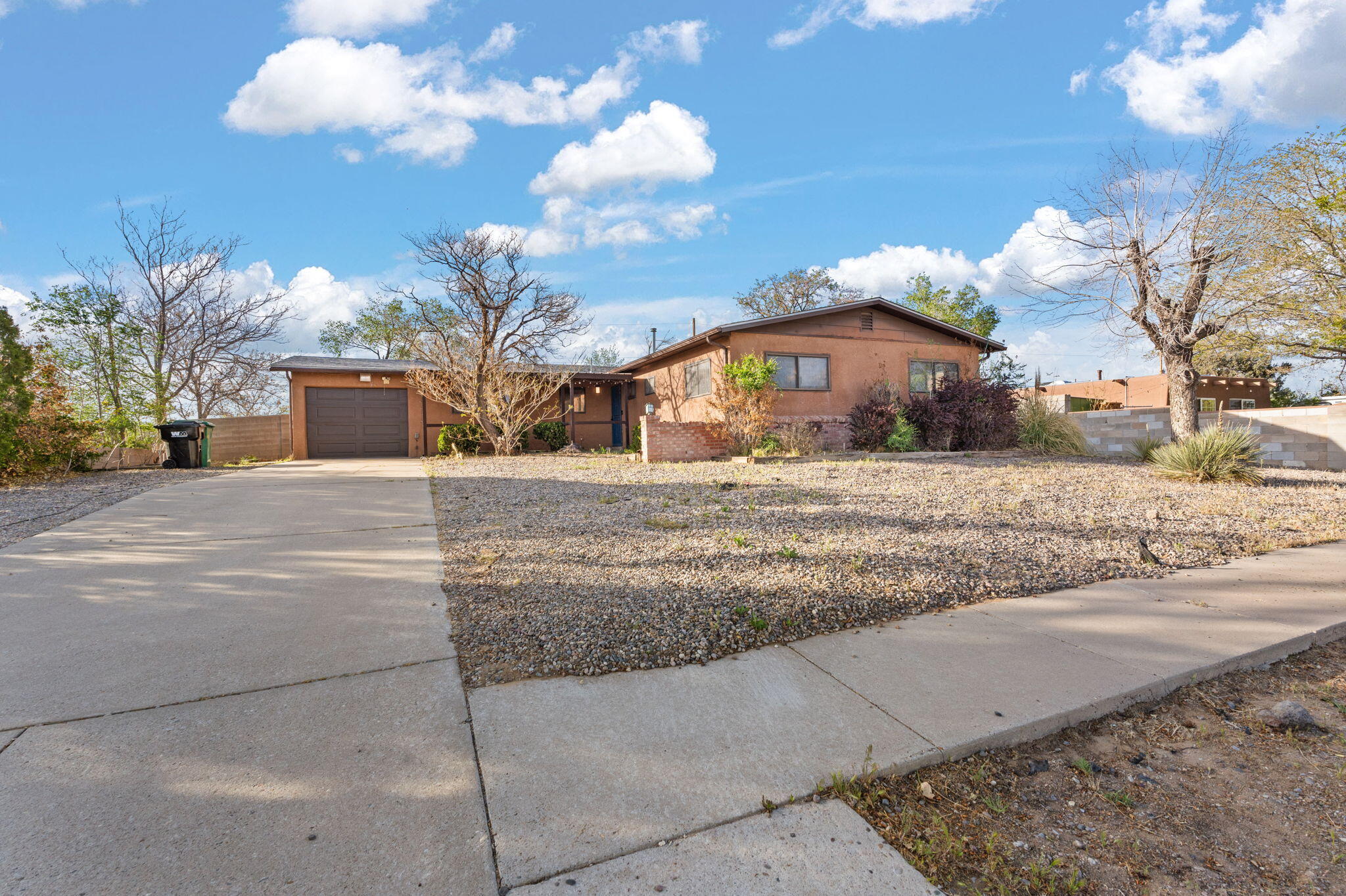5804 Chaparral Circle, Albuquerque, New Mexico image 2
