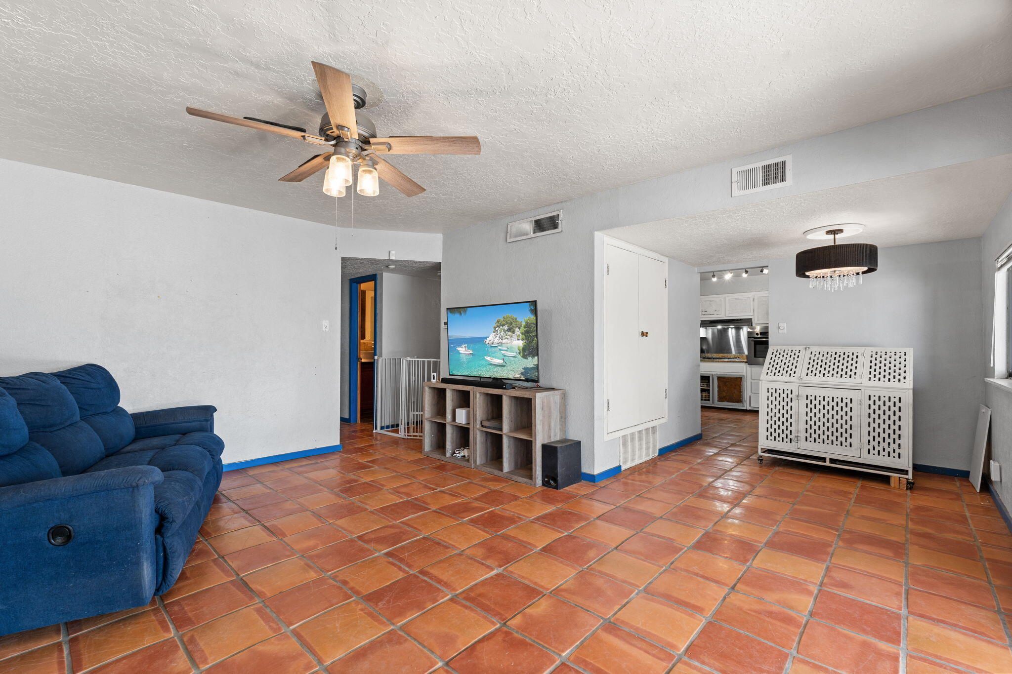 5804 Chaparral Circle, Albuquerque, New Mexico image 5