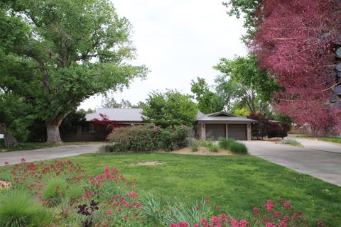 Photo of 6504 Poza Rica Court NW, Albuquerque, NM 87107 (MLS # 1102896)