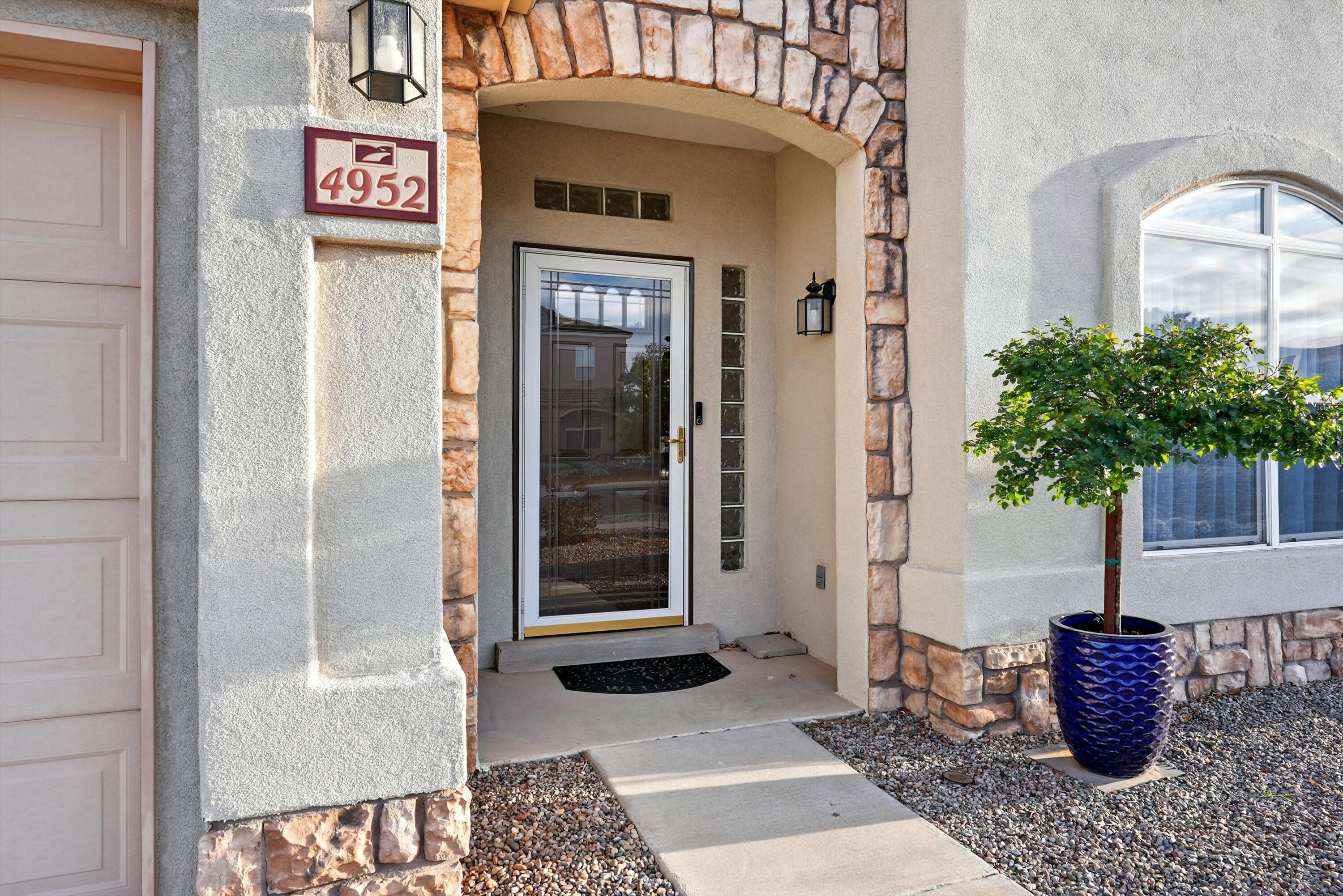 4952 Night Hawk Drive, Rio Rancho, New Mexico image 3
