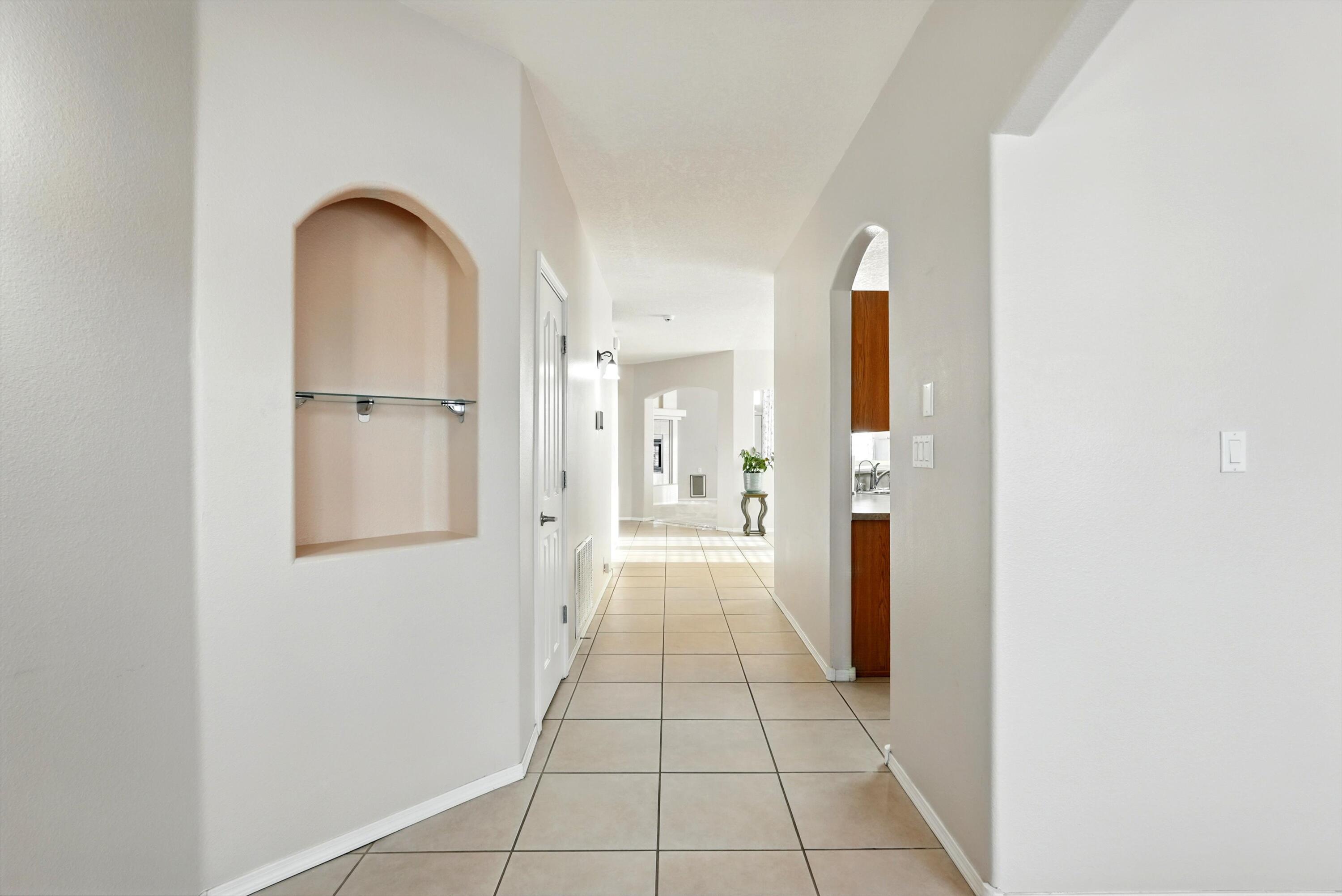 4952 Night Hawk Drive, Rio Rancho, New Mexico image 5
