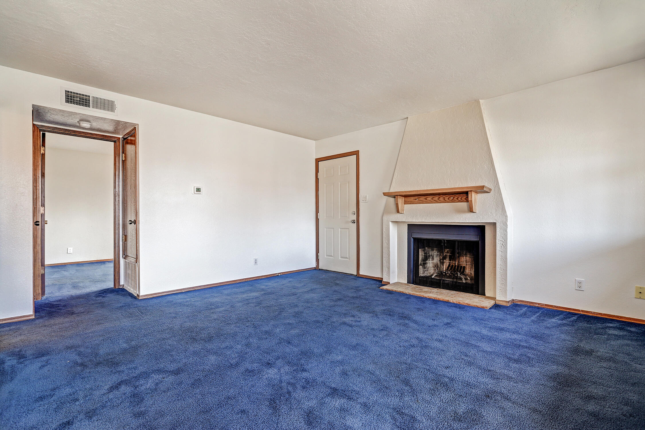 5945 McKinney Drive NE