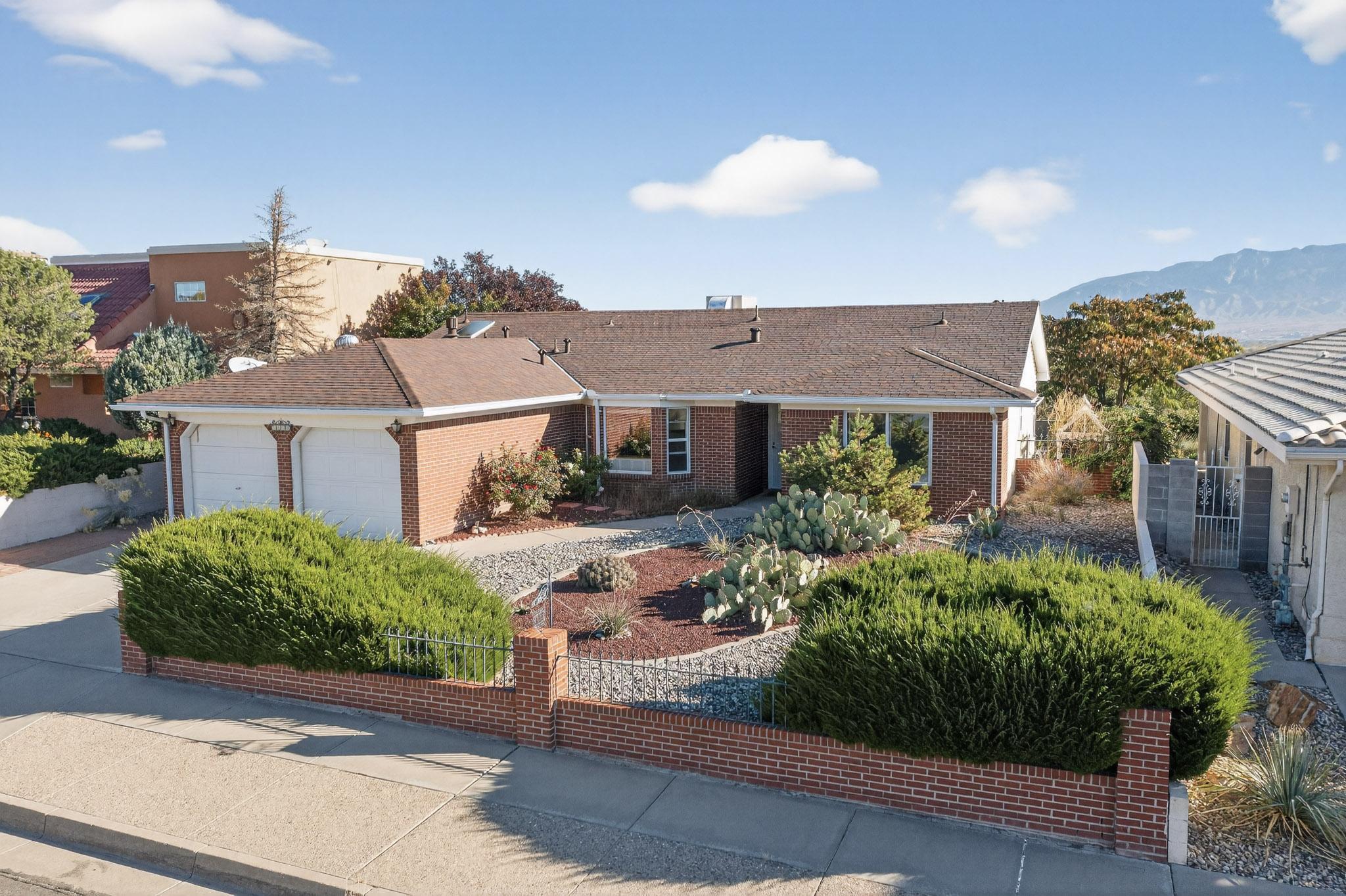 8116 Fairmont Drive NW