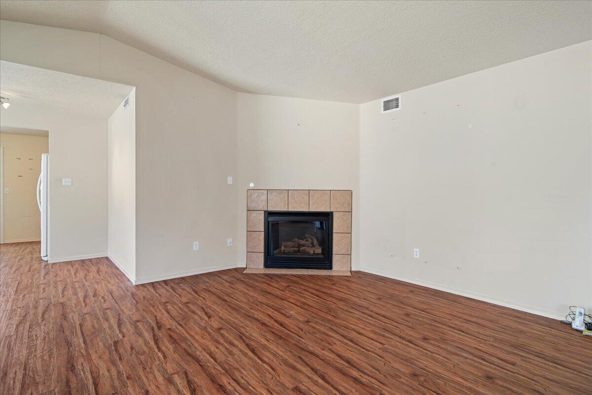 11223 Miravista Place SE