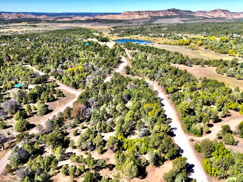 Photo of Lot 85 ARROWHEAD ESTATES, Regina, NM 87046 (MLS # 1092262)