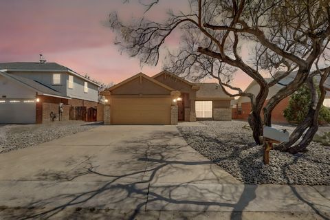 16 LIRIO Place Los Lunas NM 87031