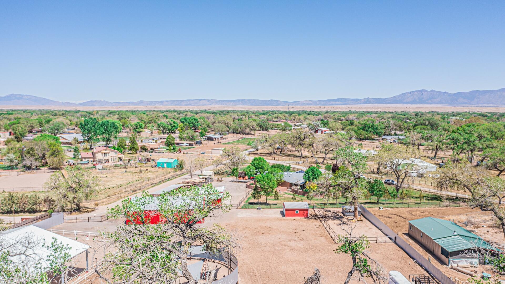Wildwood Lane, Peralta, New Mexico image 29