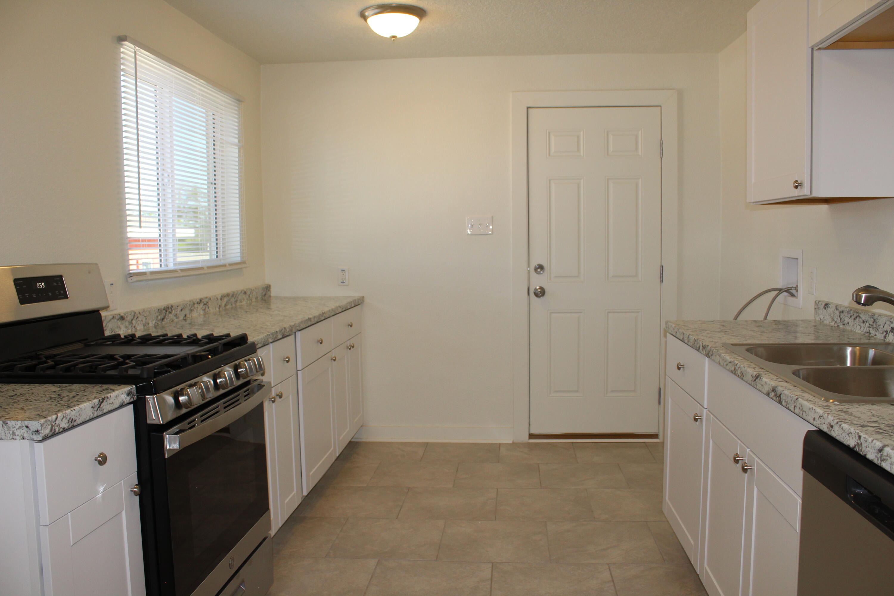 1413 Alamo Avenue, Albuquerque, New Mexico image 4