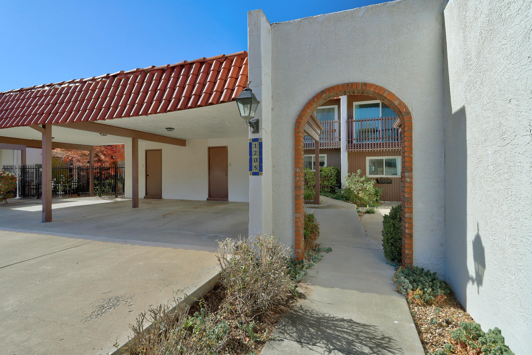 1205 Bernalillo Place, Albuquerque, New Mexico image 3