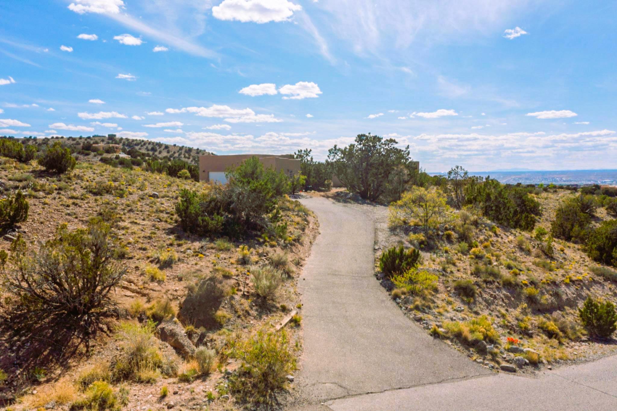 14 Spruce Lane, Placitas, New Mexico image 3
