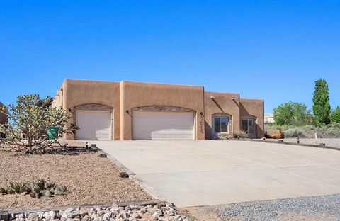 Homes For Sale - 7000 Vatapa Road<br/> Rio Rancho, NM 87144