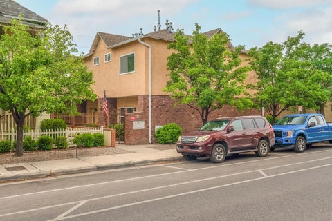 Condo For Rent - 618 Coal Avenue #UNIT B<br/> Bernalillo County, Albuquerque, NM 87102