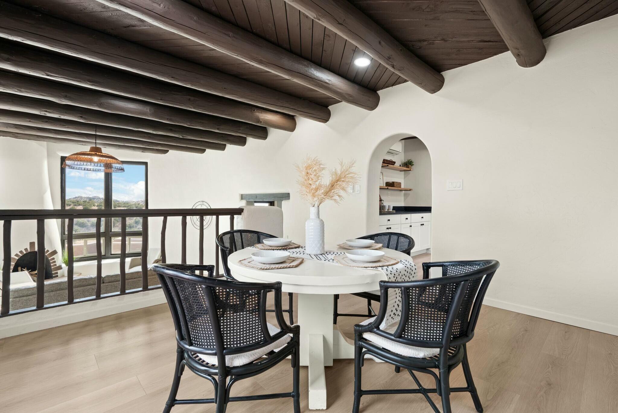 77 Aspen Road, Placitas, New Mexico image 2