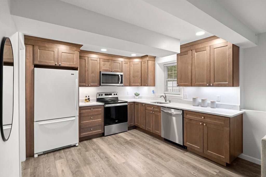 103 Sarno Ln, Tewksbury, MA Photo #19