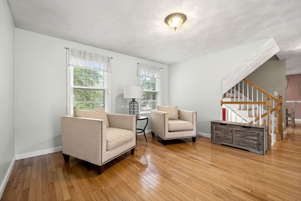 103 Sarno Ln, Tewksbury, MA Photo #8