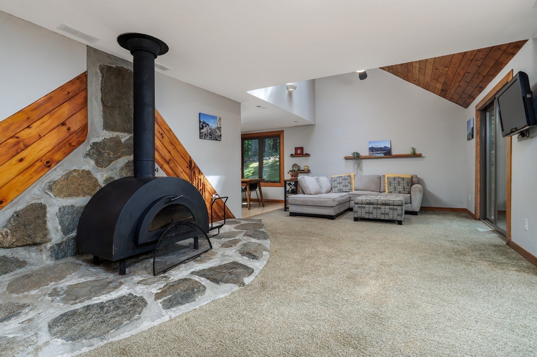 23-25 Hog Hill Rd, Pepperell, MA, 23-25 Hog Hill Rd, Pepperell, MA Photo #17