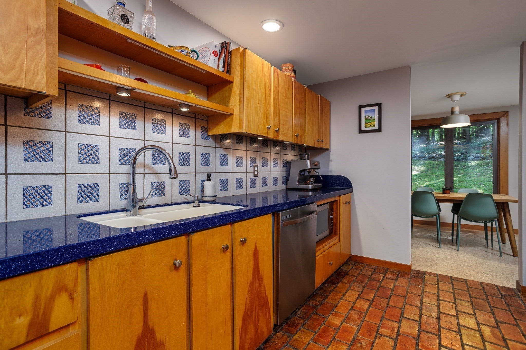 23-25 Hog Hill Rd, Pepperell, MA, 23-25 Hog Hill Rd, Pepperell, MA Photo #4