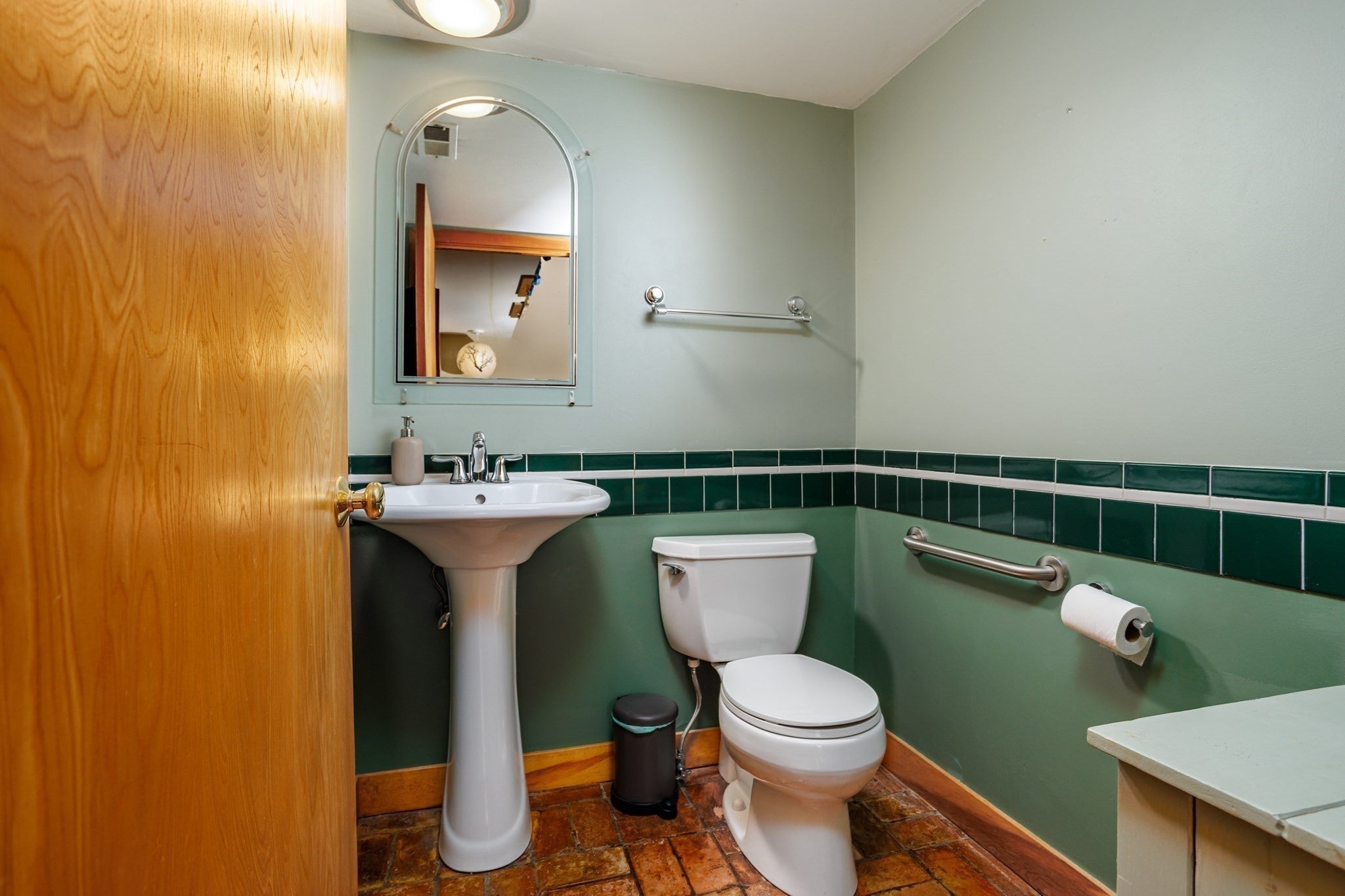 23-25 Hog Hill Rd, Pepperell, MA, 23-25 Hog Hill Rd, Pepperell, MA Photo #8