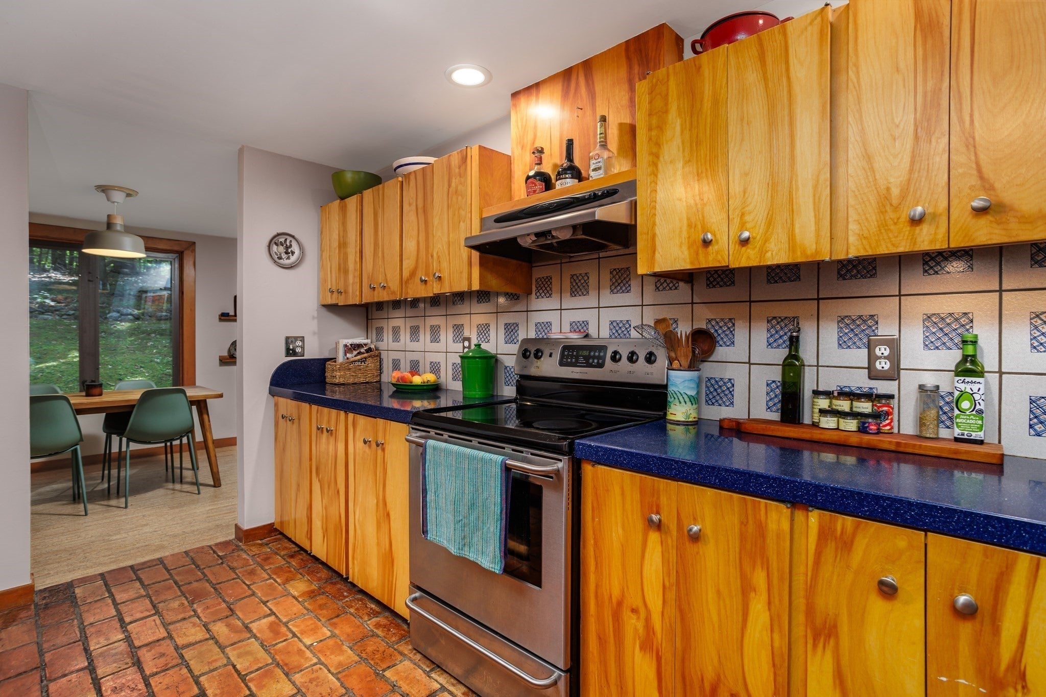 23-25 Hog Hill Rd, Pepperell, MA, 23-25 Hog Hill Rd, Pepperell, MA Photo #5