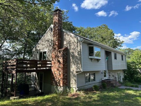 15 Curlew Street Boston MA 02132