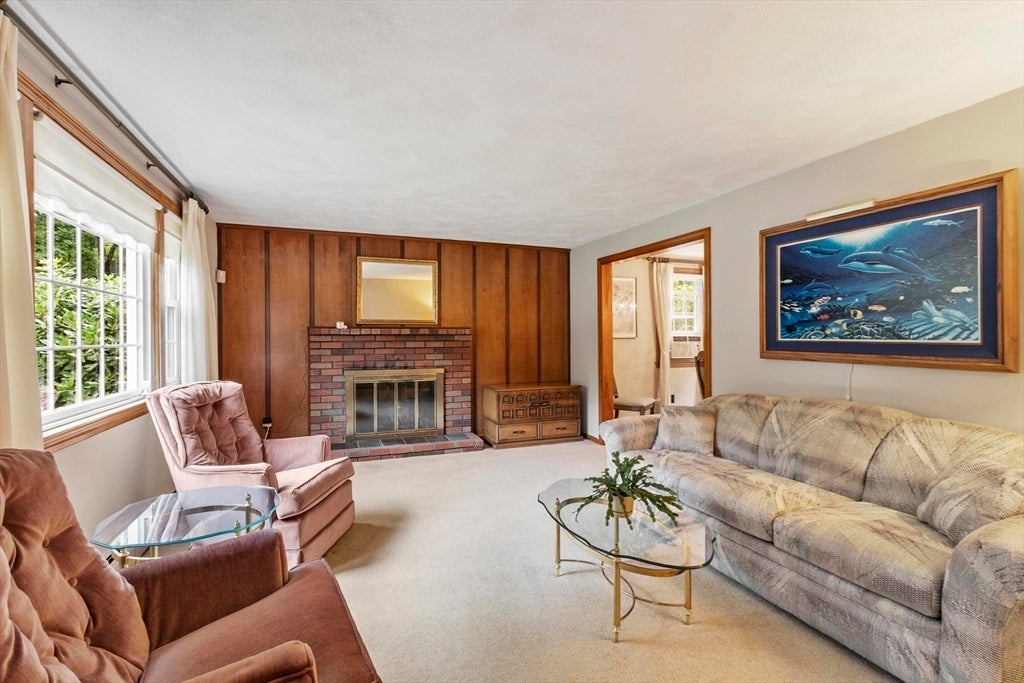 7 Susan Dr, North Reading, MA Photo #5