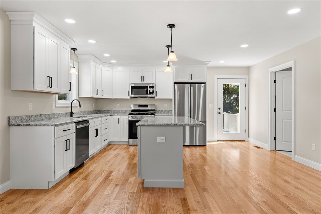 28 Quigley Ave 28