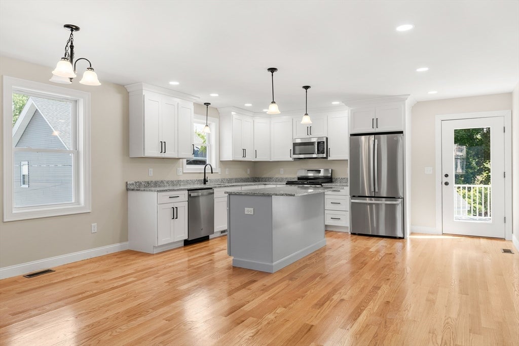 28 Quigley Ave #28, Chelmsford, MA, 28 Quigley Ave #28, Chelmsford, MA Photo #7