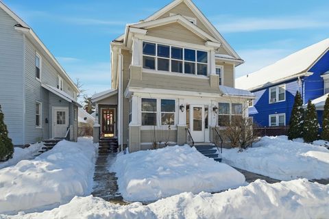 Photo of 134-136 Woodlawn St, Springfield, MA 01108 (MLS # 73473019)