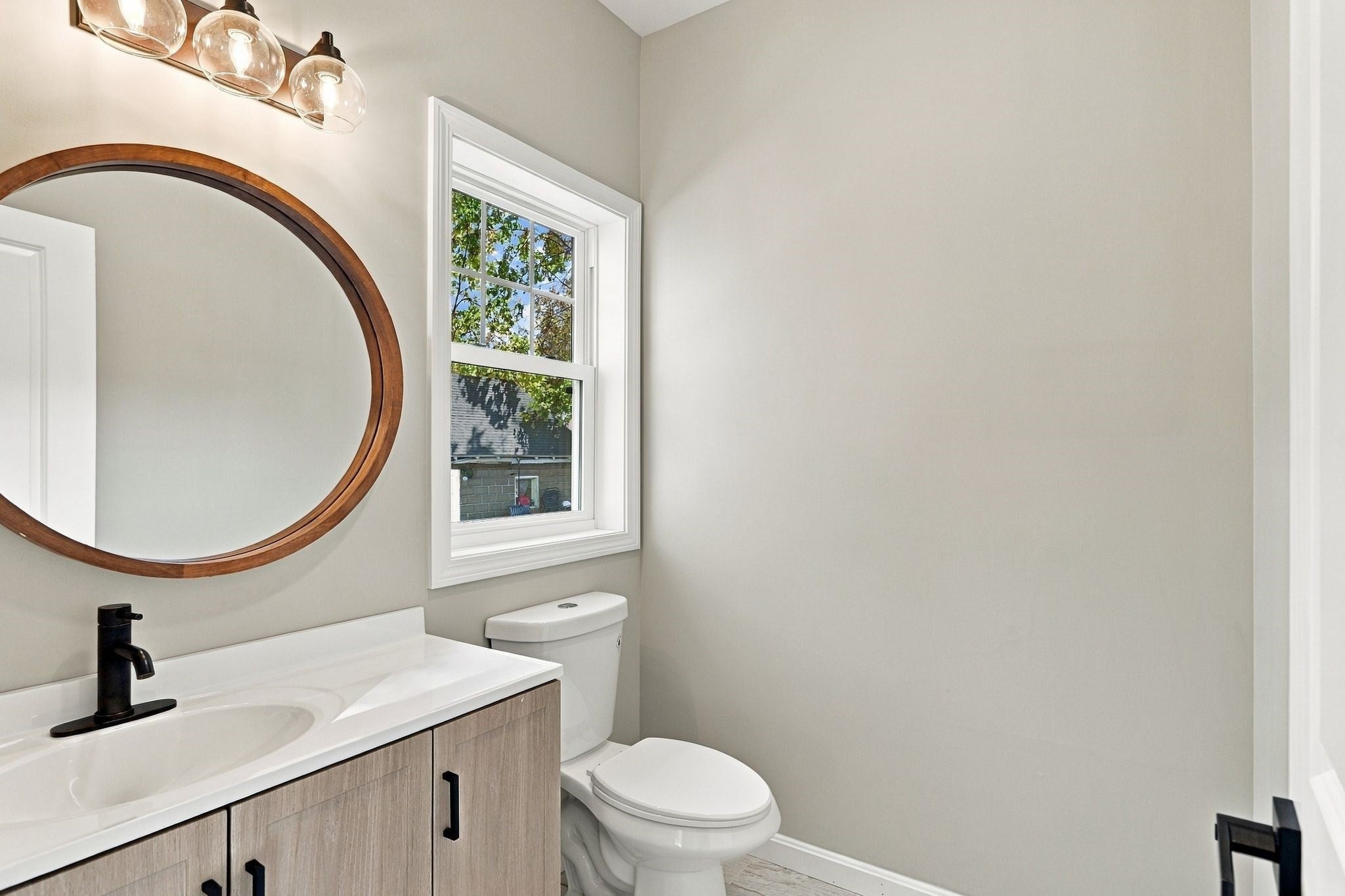 36 Goldenrod, Springfield, MA Photo #18