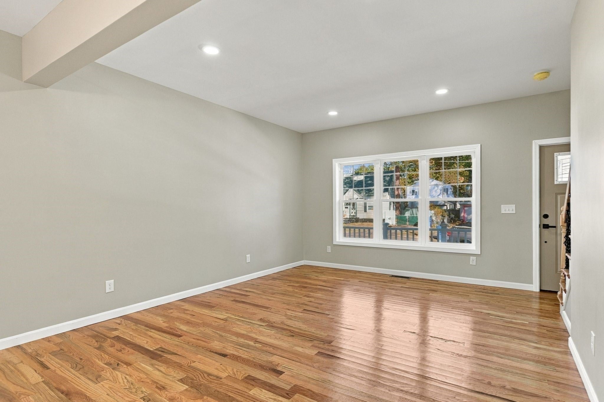 36 Goldenrod, Springfield, MA Photo #14