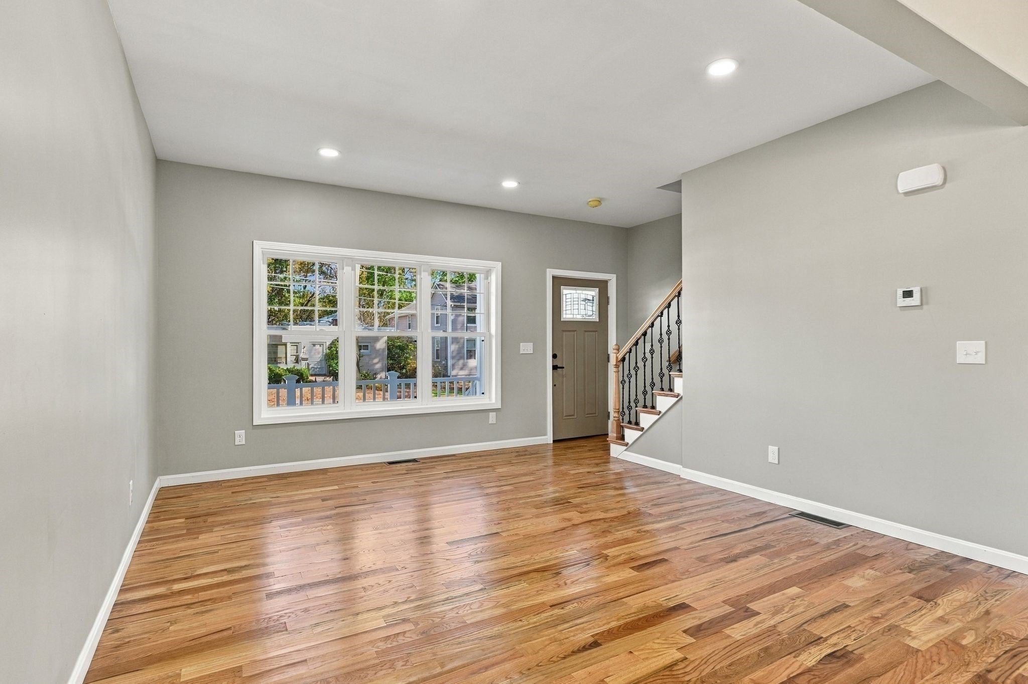 36 Goldenrod, Springfield, MA Photo #16