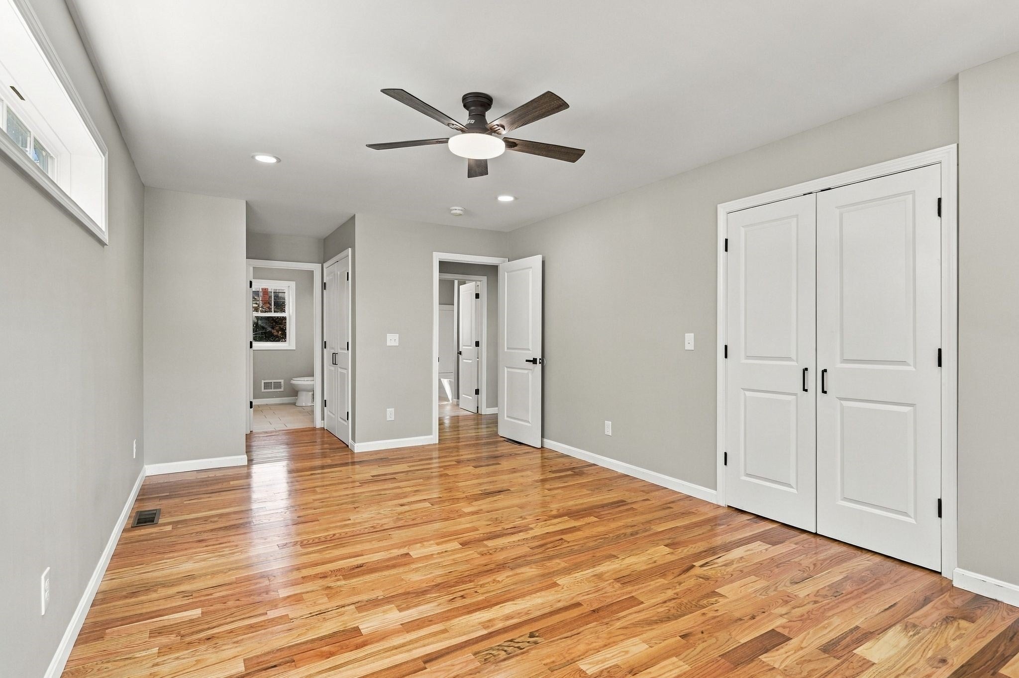 36 Goldenrod, Springfield, MA Photo #22