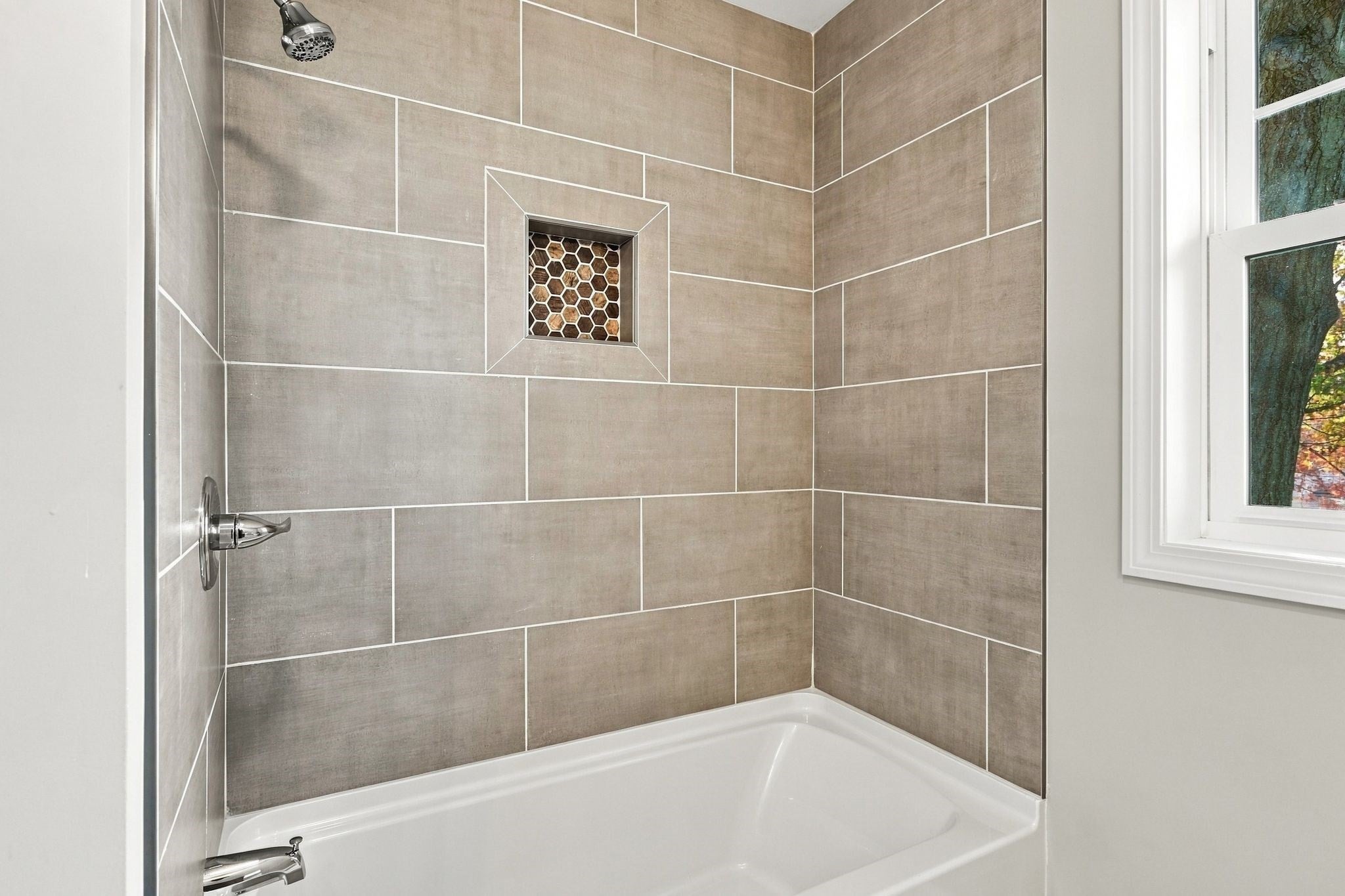 36 Goldenrod, Springfield, MA Photo #25