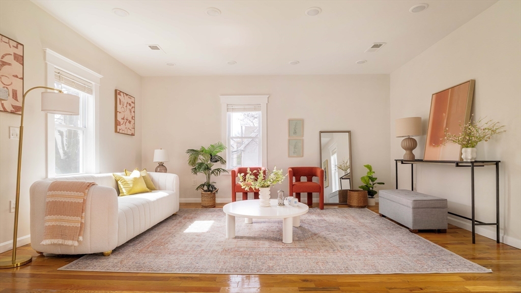 28 Dana Street 2