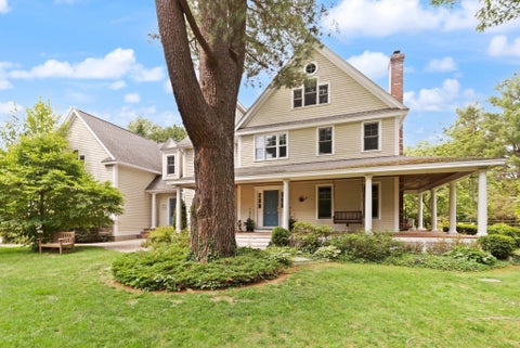 Photo of 12 Quaker Lady Ln, Sudbury, MA 01776 (MLS # 73574826)