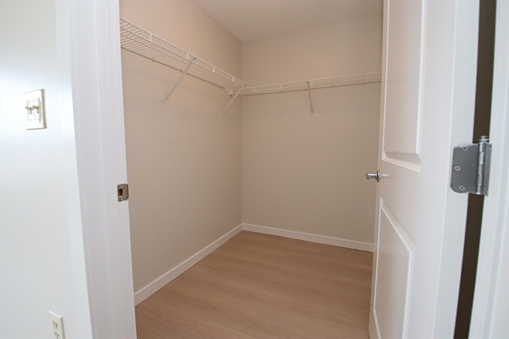 Chelsea, Massachusetts 02150, United States, ,14 BathroomsBathrooms,Commercial,Active,239087