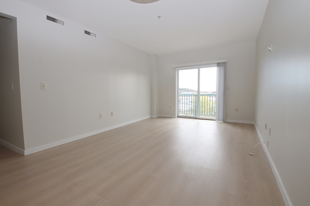 Chelsea, Massachusetts 02150, United States, ,14 BathroomsBathrooms,Commercial,Active,239087