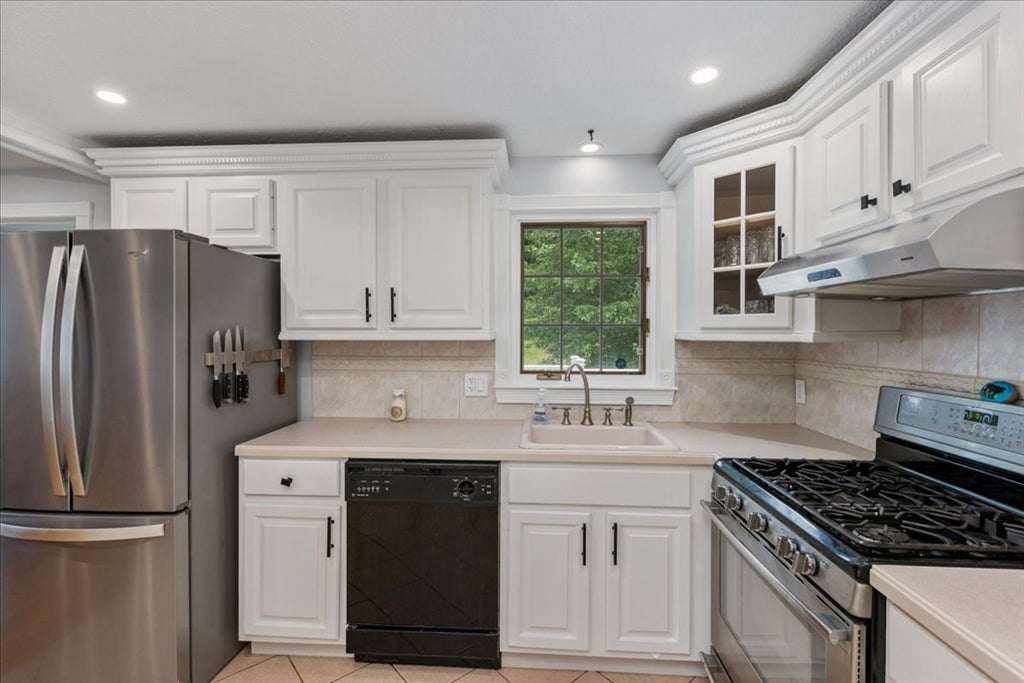 40 Bradford RD, Tewksbury, MA, 40 Bradford RD, Tewksbury, MA Photo #16